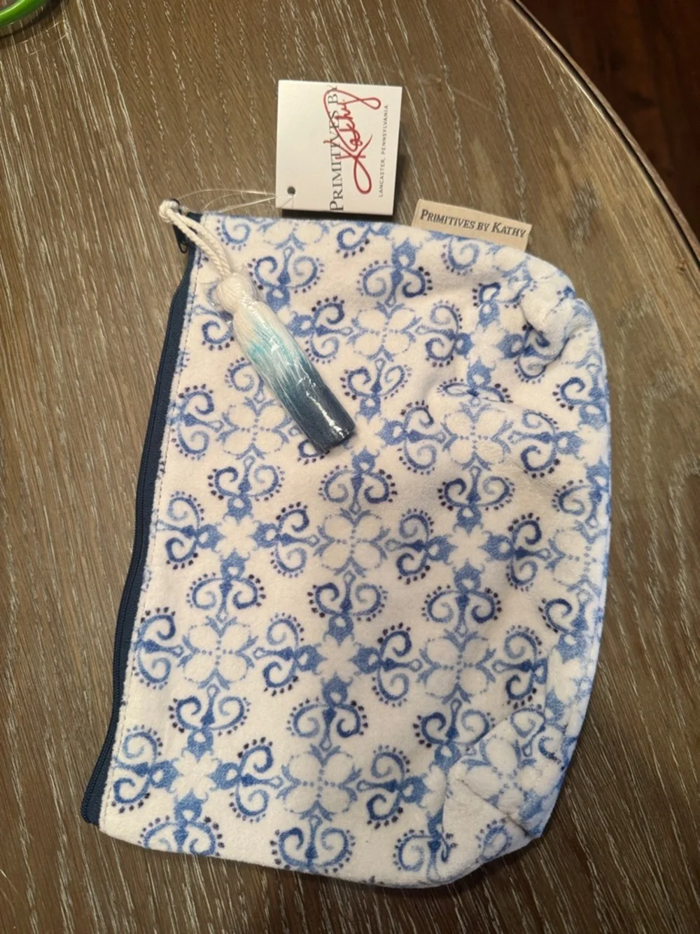 Primitives by Kathy soft zip